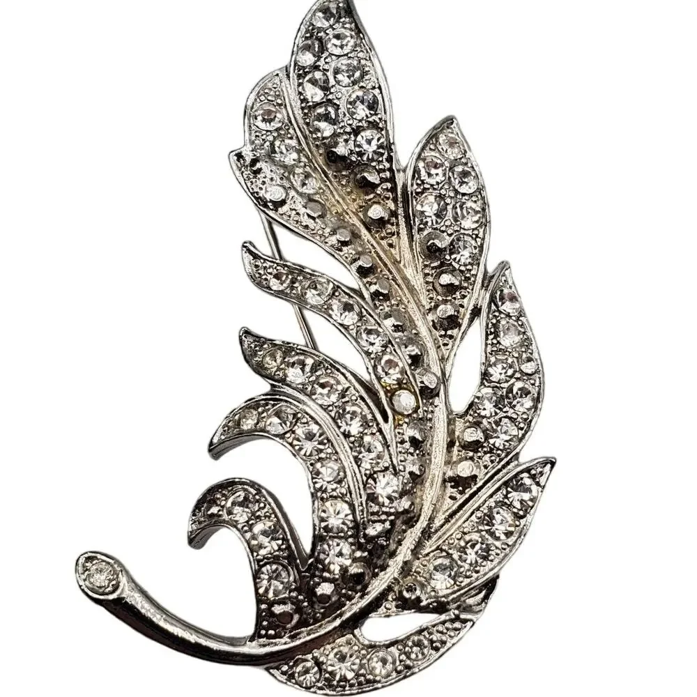 American Vintage pretty leaf